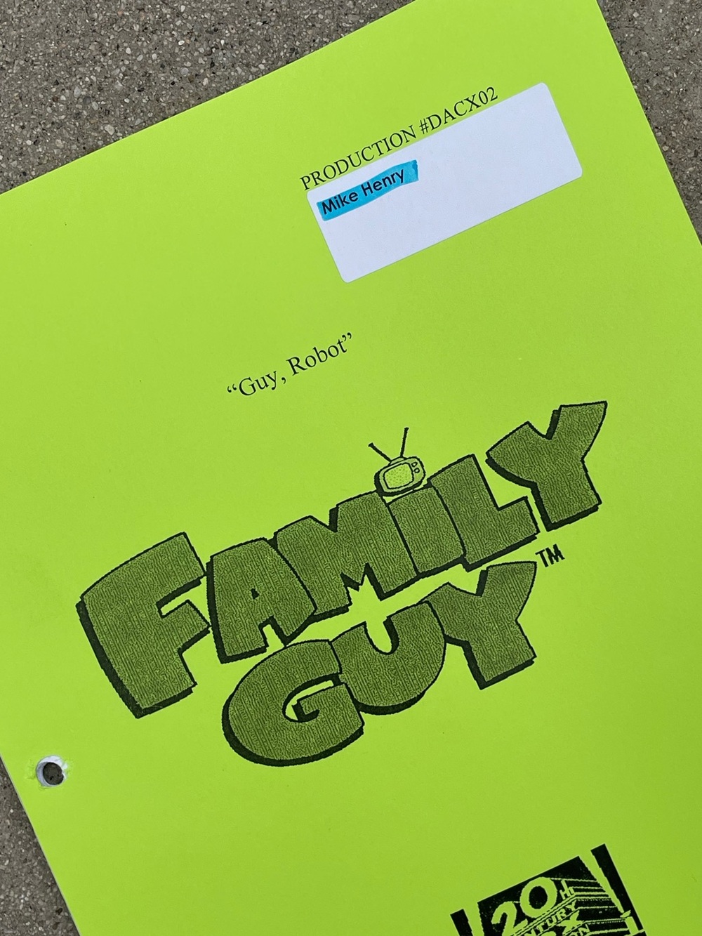 Family Guy 2014 Mike Henry Cleveland Production Used Table Script Guy, Robot